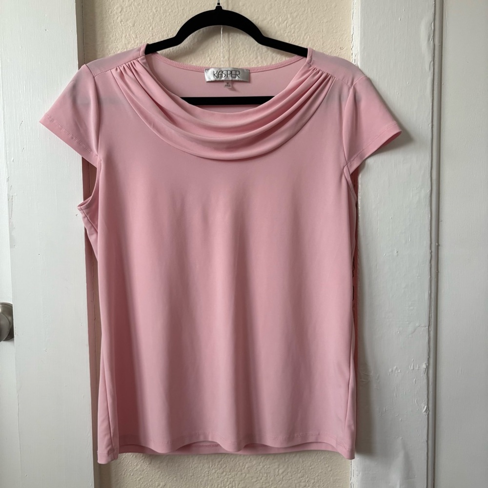 Kasper Women's Soft Pink Short Sleeve Top